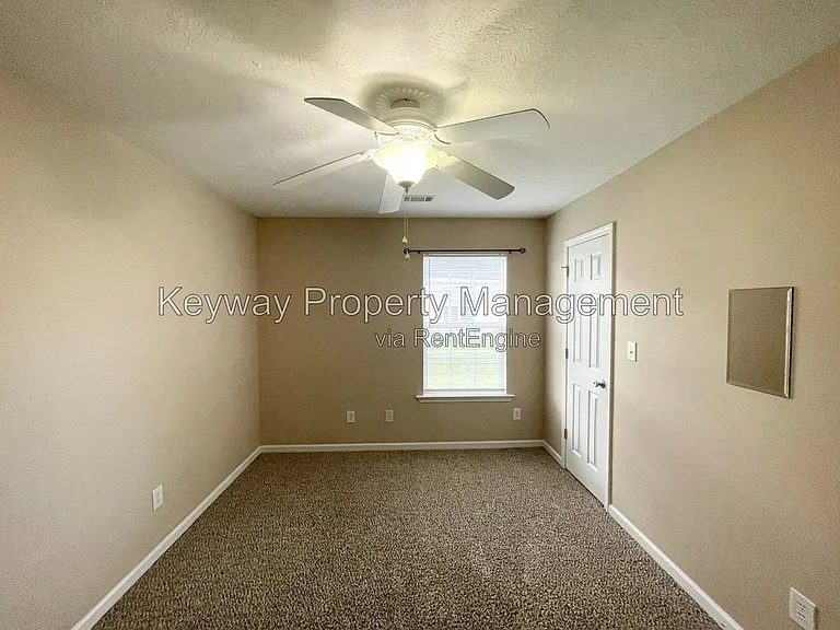 749 Michelle Ct — Photo 15