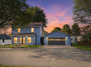 606 Adams St, Conesville, OH 43811