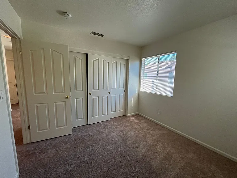 2821 Babson Dr — Photo 9
