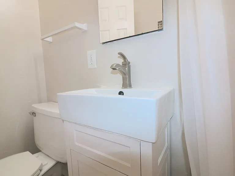 4653-59 Kansas St — Photo 12