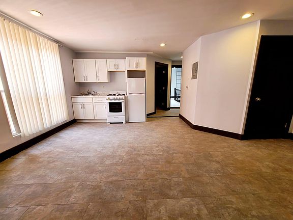 2nd image of 1128 Fteley Ave #1B