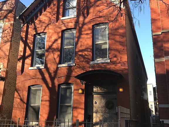 2nd image of 1036 N Winchester Ave APT 1F