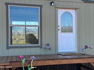 19820 E Ironwood Rd, Black Canyon City, AZ 85324