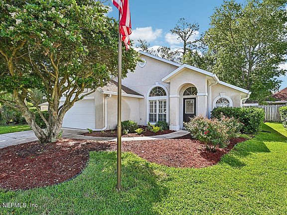 5th image of 1667 BLACKHAWK Court