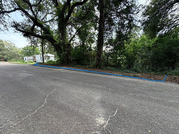 2nd image of LOT 6 E Purvis Ave