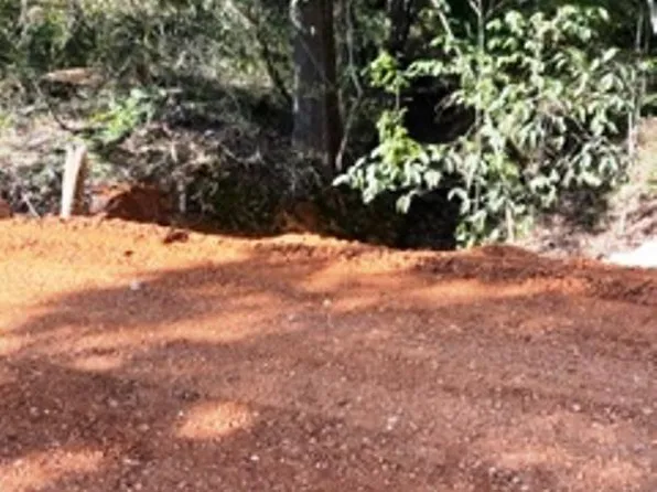 6331 Contest Rd, Paducah, KY 42001