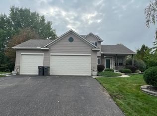 1943 Fischer Point, Waconia, MN 55387
