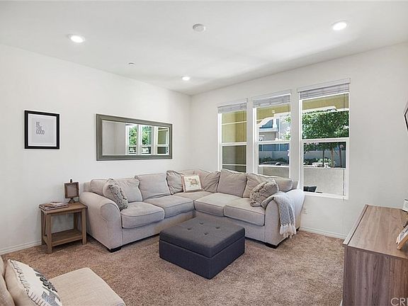4th image of 28820 Calle De La Paz Dr
