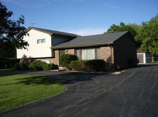 1845 Prairie Ave, Northbrook, IL