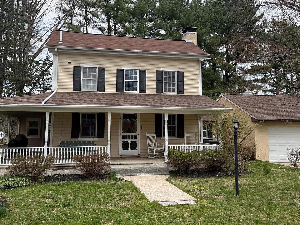 1st image of 28 Seminary Rd