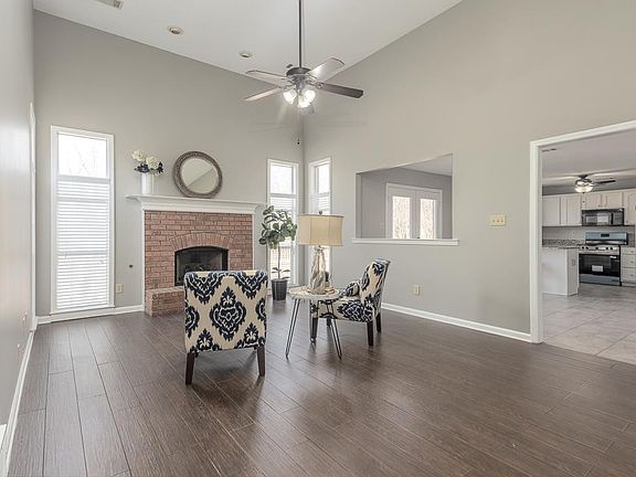 4th image of 4734 Buckhead Cir