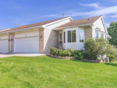 14126 141st St W, Apple Valley, MN, 55124