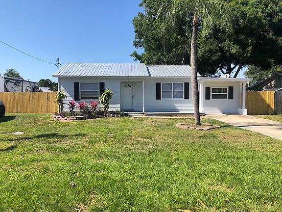 2nd image of 10919 Oakdale Ter