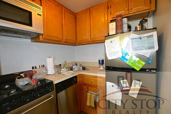 Rented by City Stop Realty | media 14