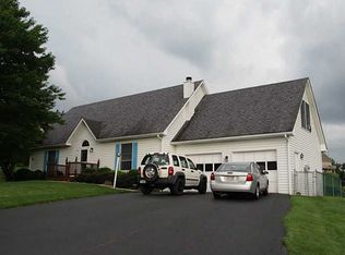 103 Jenny Dr, Butler, PA 16001