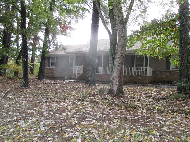 1st image of 3143 Skyland Dr