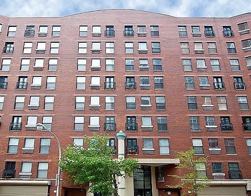 711 West Gordon Terrace
