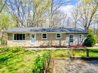 7916 Scottsville Rd, Floyds Knobs, IN 47119