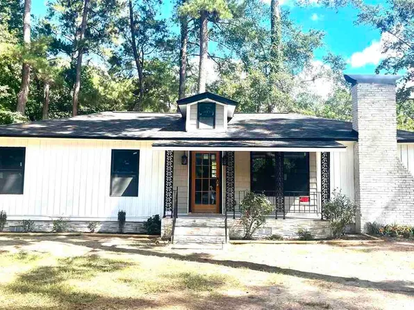 308 S Liberty St, Olanta, SC 29114