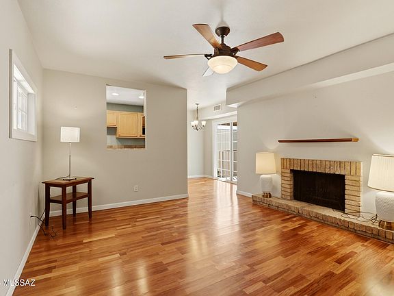 2nd image of 1600 N Wilmot Rd Unit 229