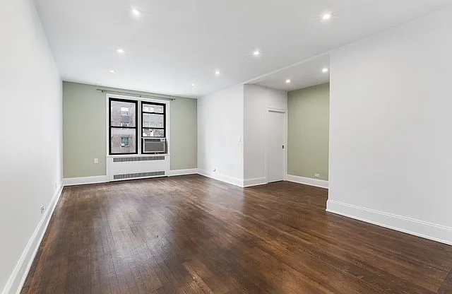 350 E 54th St #5F — Photo 3