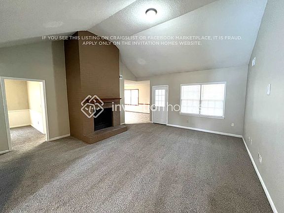 2nd image of 2952 Summit Peak Way