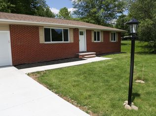 7730 Sagamore Hills Blvd, Northfield, OH 44067