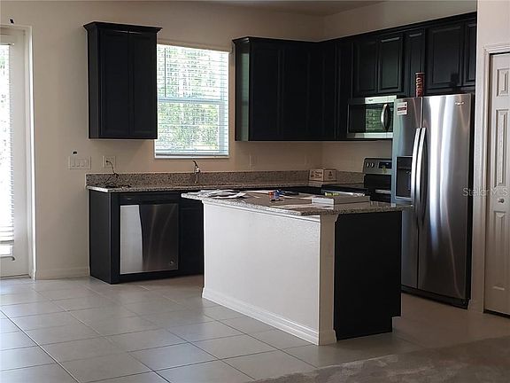 4th image of 2523 Sedge Grass Way