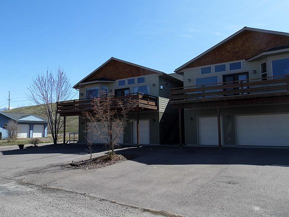 3rd image of 102 La Vista Dr