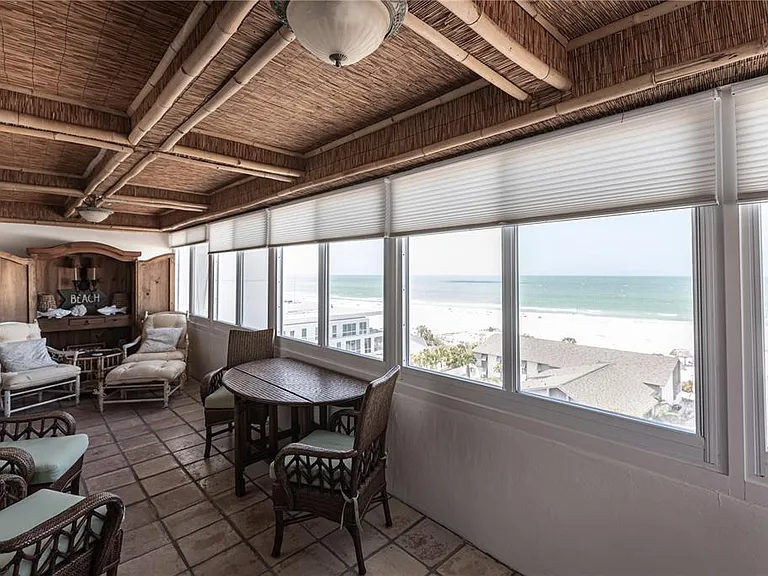 1055 W Peppertree Dr #703AA — Photo 24
