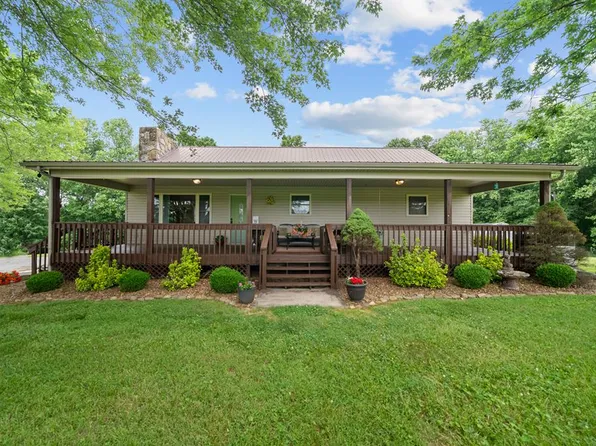 600 Dave Garrett Rd, Crossville, TN 38571