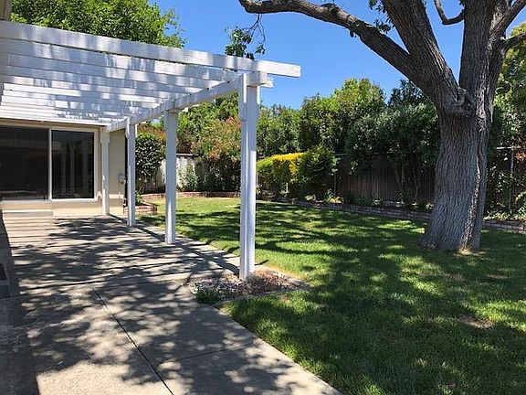2nd image of 5454 Greenfield Way