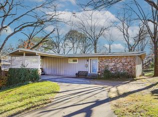 9717 Treasure Hill Rd, Little Rock, AR 72205