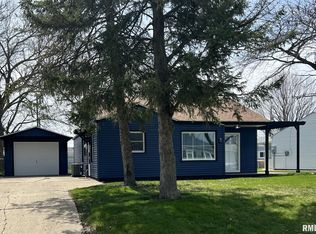 407 Green St, Kewanee, IL 61443