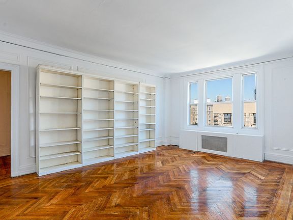2nd image of 608 Cathedral Pkwy #14A