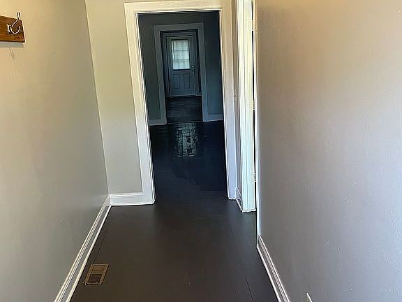 Entry way