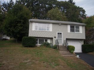 173 Hackmatack St, Manchester, CT 06040