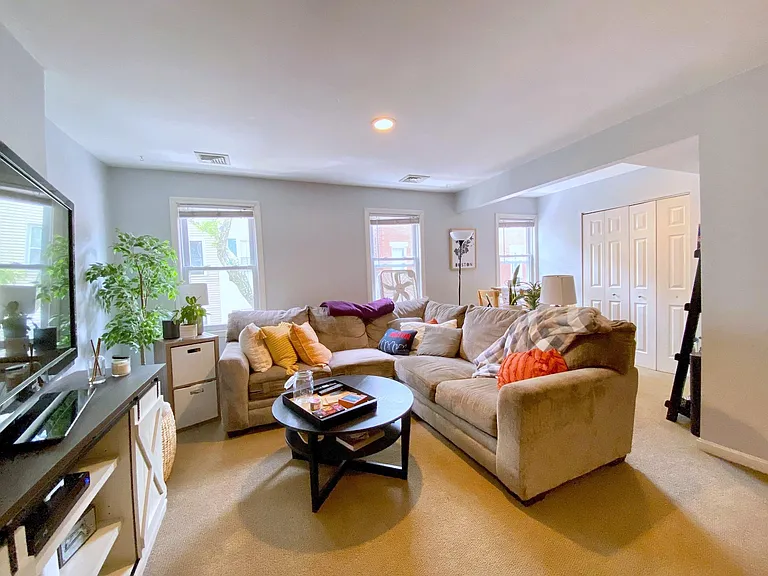 15 Mystic St #2 — Photo 1