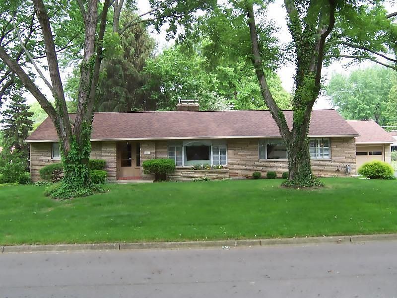 1st image of 4277 Fairoaks Dr