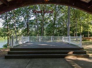 2 Cliffside Ct, Highland Mills, NY 10930