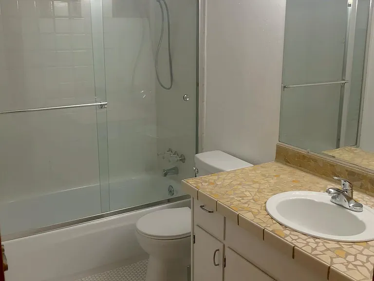 539 Palms Dr #539 — Photo 10