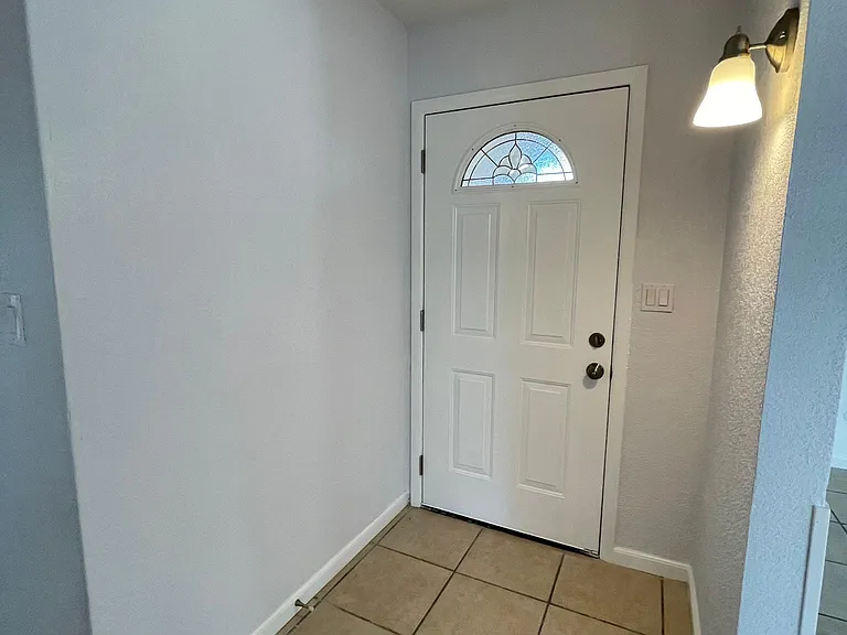 3240 Kilgore Pl — Photo 4