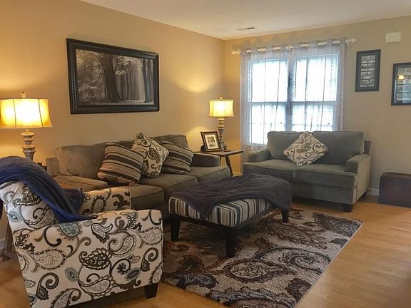 5th image of 1725 Lakeview Dr #22