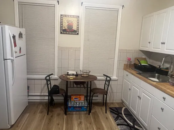 513 E Elizabeth Ave #4, Linden, NJ 07036