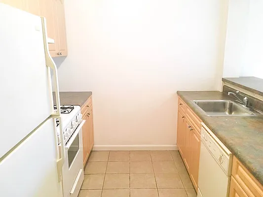 Rented by Showcase Realty | media 3