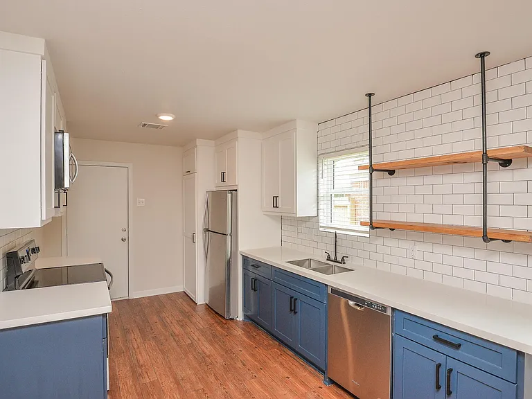 2501 McKee St — Photo 24
