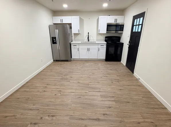 10964 S Raphi Pl #1, South Jordan, UT 84095