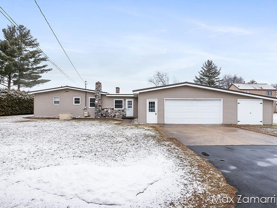 1st image of 6125 Lakeshore Dr
