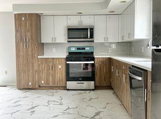 605 4th St APT 1, Troy, NY 12180