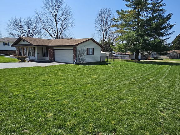 5th image of 57 Cherry Dr